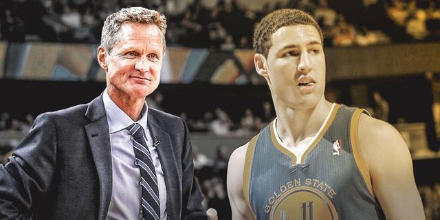 养伤近1年后复出？阿莫林：若马丁内斯进替补席，随时可登场（阿莫林：马丁内斯伤愈将近一年，若进替补席可随时登场）