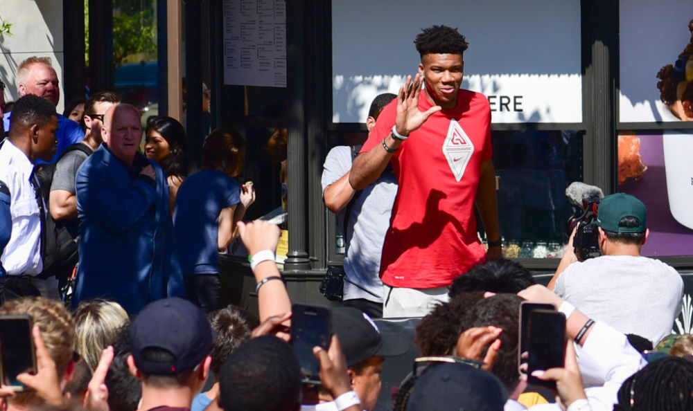 王上源：向往足协杯冠军，这确实是创造河南队历史的好机会（王上源：剑指足协杯冠军，河南队迎来创造历史的良机）