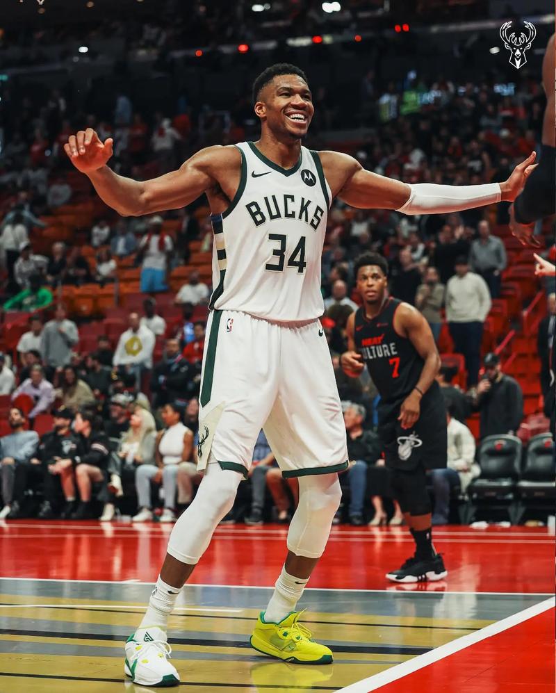 经纪人：那不勒斯今夏也有意博尼，但奥西利奥起了决定性作用（经纪人称：那不勒斯今夏曾追博尼，奥西利奥成关键因素）