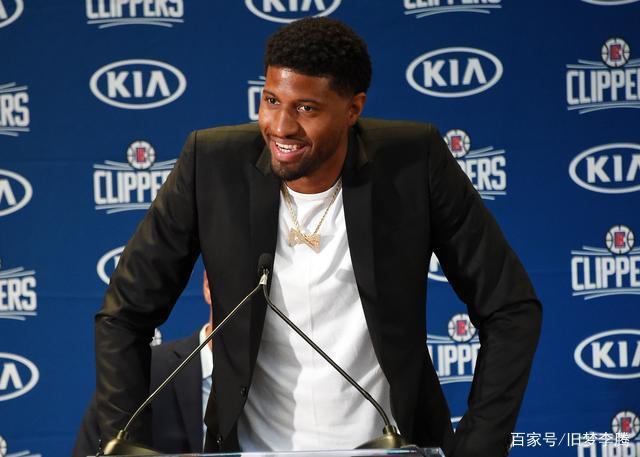 本赛季云南玉昆主场场均观众超2.2万人，带动直接消费2.3亿元（云南玉昆本季主场场均观众破2.2万，拉动2.3亿元直接消费）