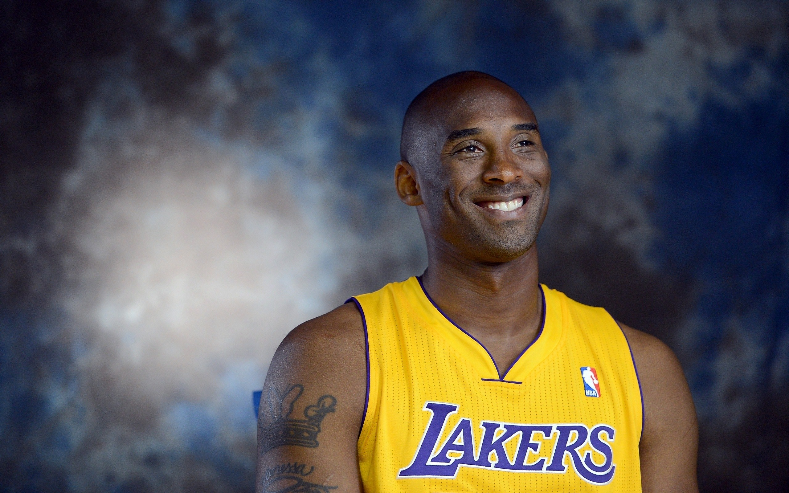 前裁判：布鲁日球员确实对什琴斯尼犯规了，但后者也存在失误（前裁判解读：布鲁日球员犯规属实，什琴斯尼也有失误）