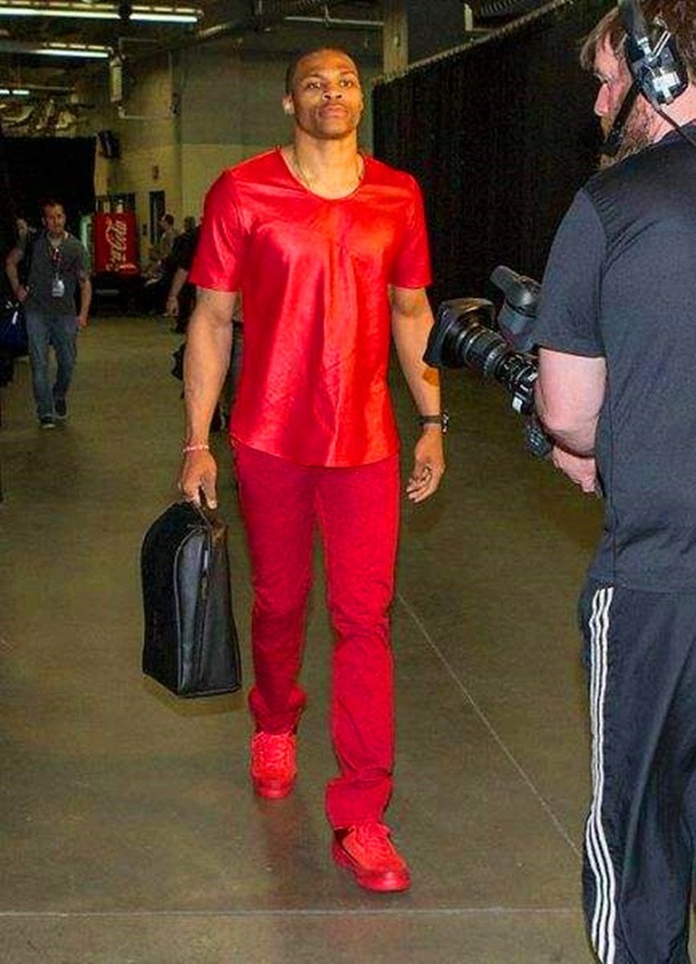 CBA杯战报：诺威尔30分，山西85-82险胜广州（CBA杯赛况：诺威尔独砍30分，山西85-82险胜广州）