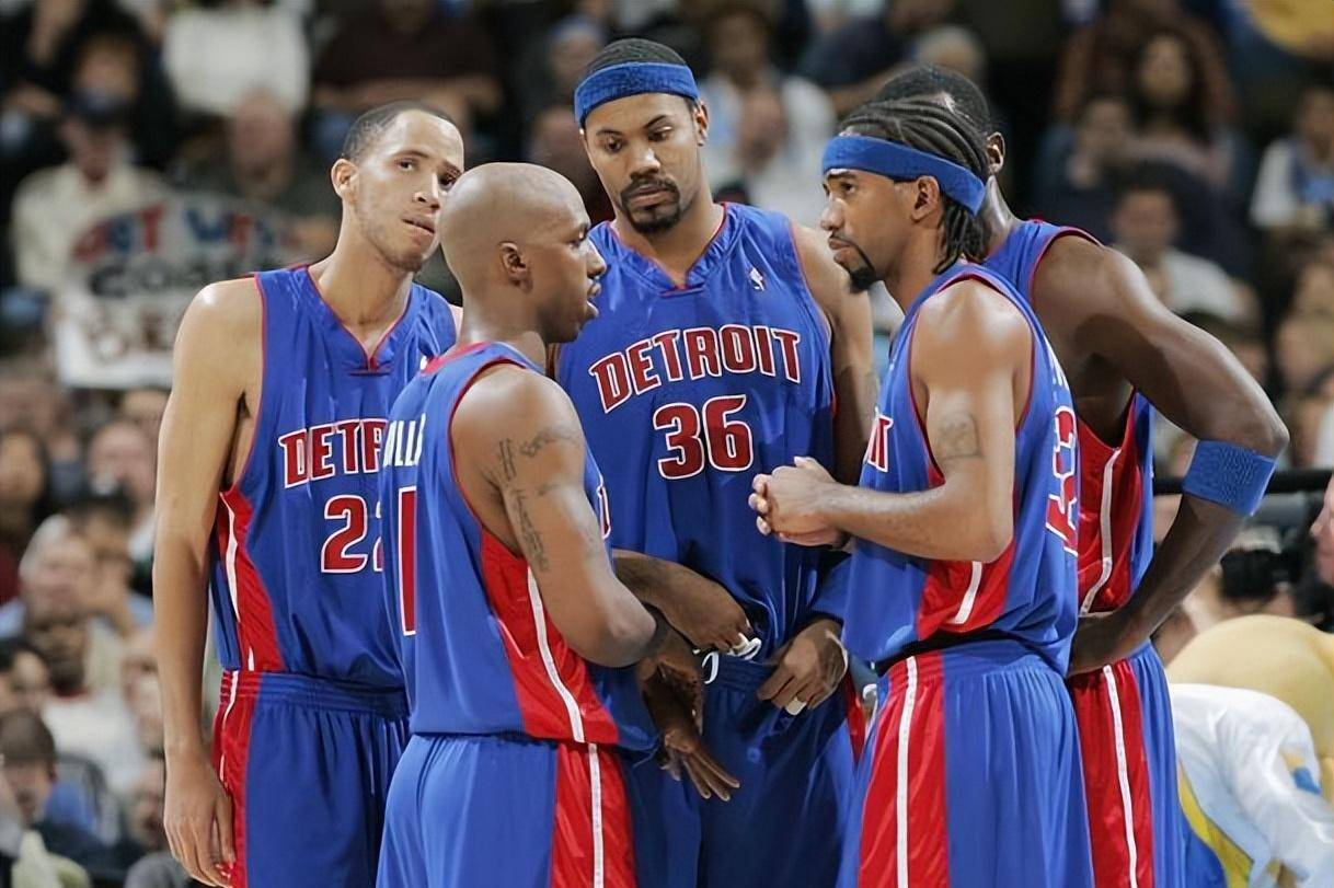 官方：国米前锋博尼当选意甲10月最佳新星（官宣：国米锋线小将博尼荣膺意甲10月最佳新秀）